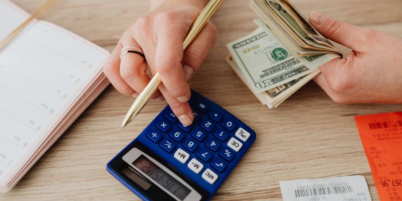 Khái quát đôi nét về giấc mộng thấy người ta cho tiền