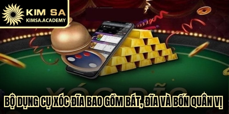Bộ dụng cụ xóc đĩa tiêu chuẩn bao gồm bát, đĩa và bốn quân vị hai màu